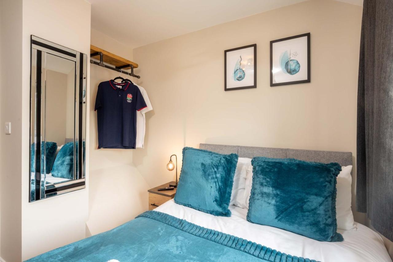 The Oaklands - Luxury Spacious 6-Bed, Near Solihull, Birmingham City, Jlr, Nec, Airport, Resorts World, Hs2 Esterno foto