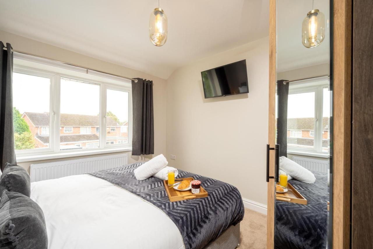 The Oaklands - Luxury Spacious 6-Bed, Near Solihull, Birmingham City, Jlr, Nec, Airport, Resorts World, Hs2 Esterno foto